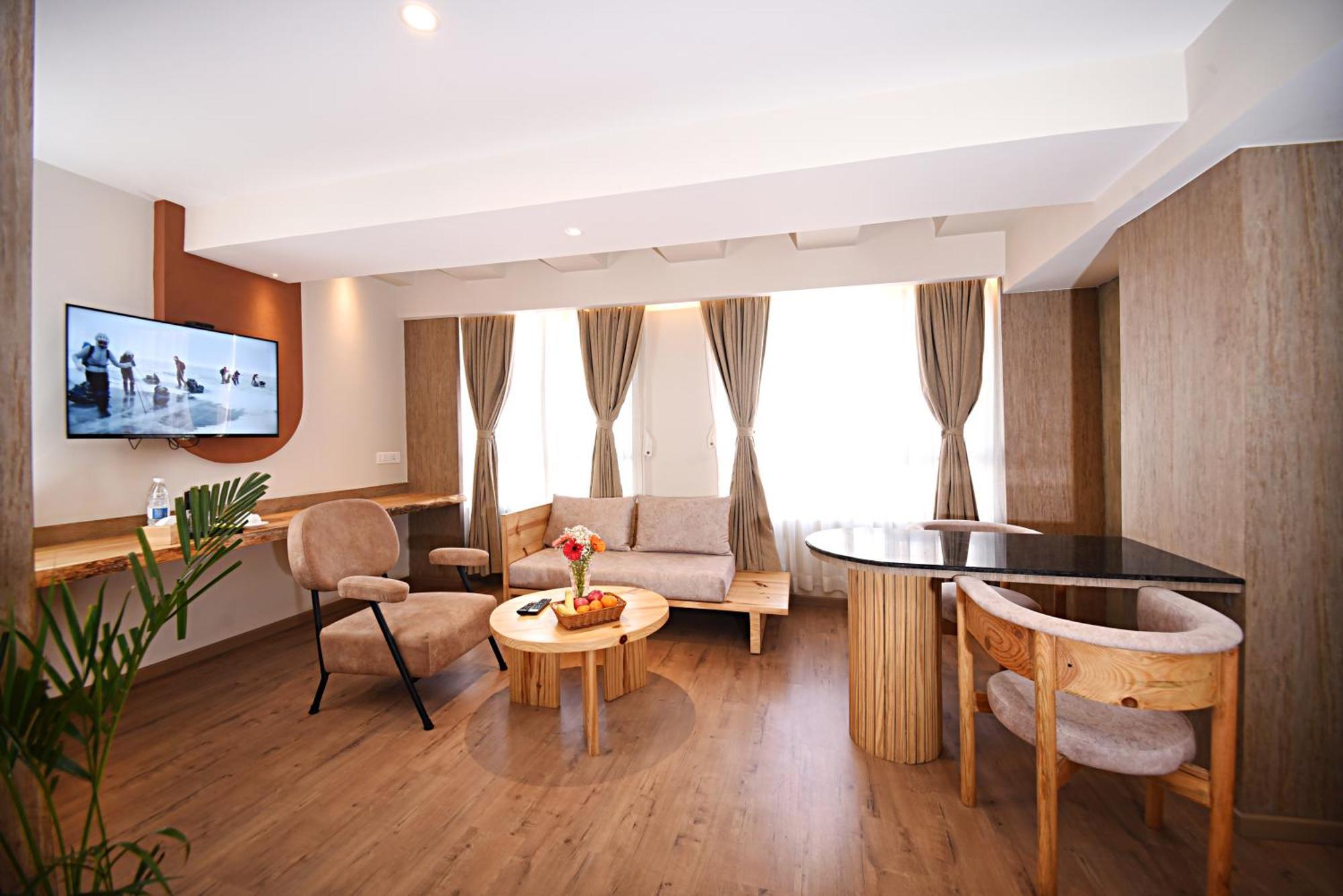 Daali Hotel & Apartment Kathmandu Luaran gambar